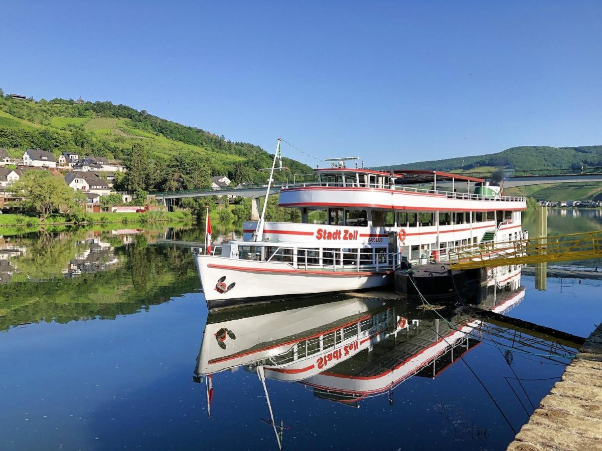 Ferienhaus Moselpromenade Zell an der Mosel Bagian luar foto
